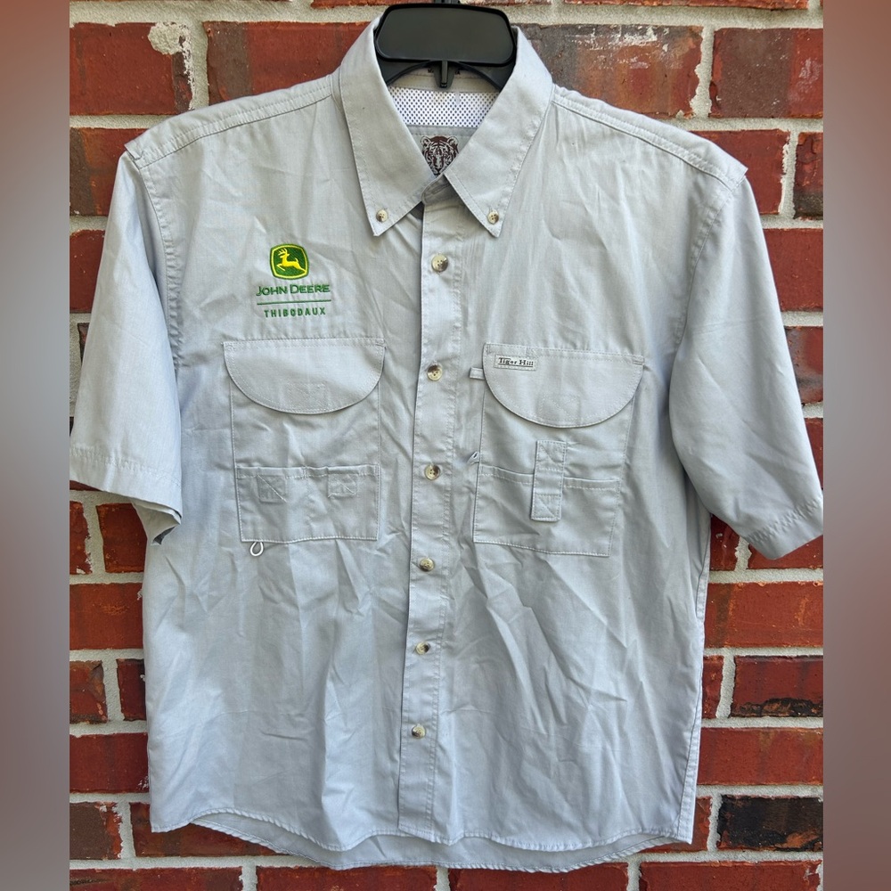 Tiger Hill Performance Poplin John Deere Gray Short Sleeve S Vented Shirt Z10